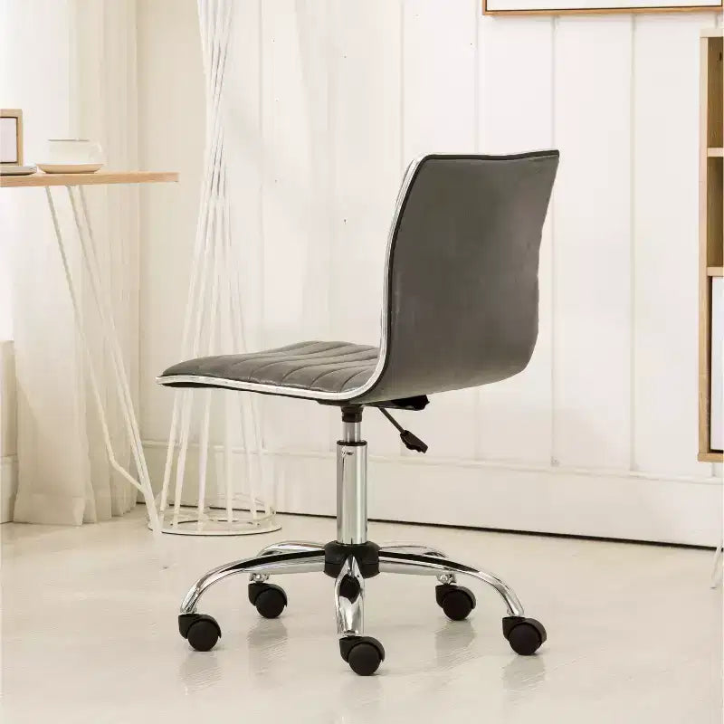 Chaise de bureau réglable grise avec vérin à gaz