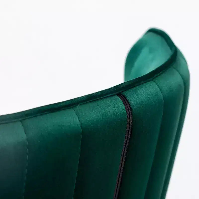 Tabourets de bar à dossier ailé recouverts de tissu, vert