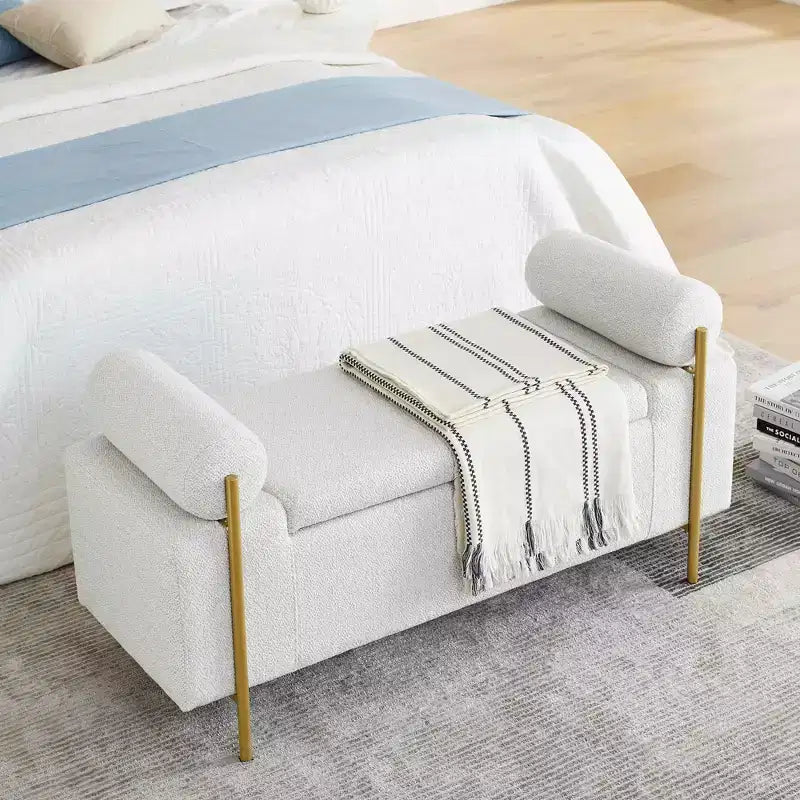 Banc de rangement élégant et capitonné