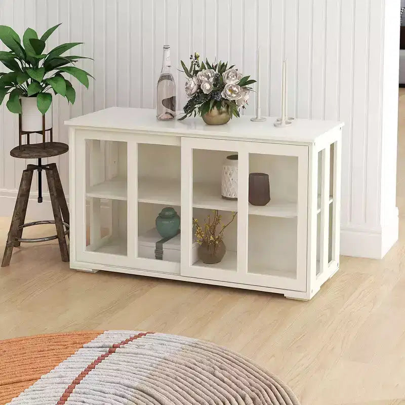 Meuble de rangement de cuisine blanc de 106,7 cm avec portes vitrées, comprenant deux portes coulissantes en verre, deux grilles d'aération latérales et une étagère réglable.