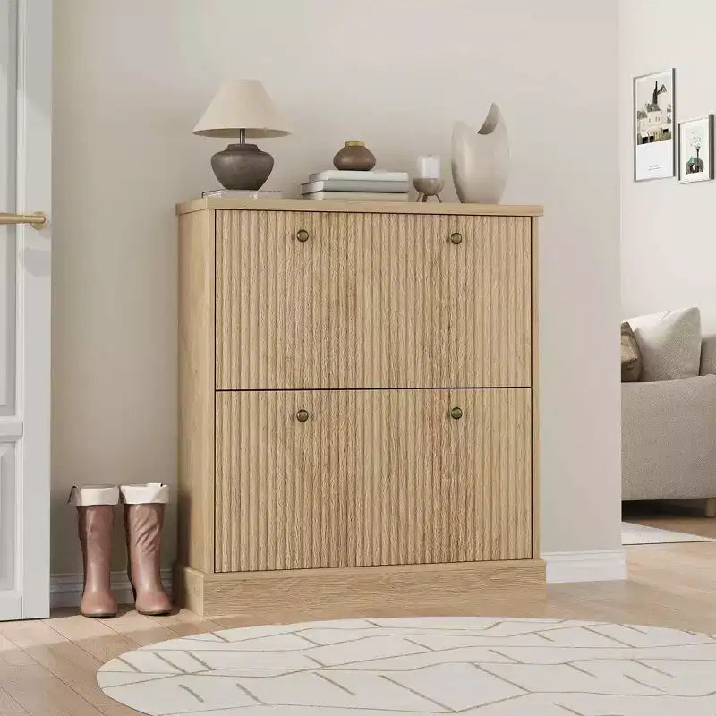 Meuble à chaussures avec 2 tiroirs basculants, meuble à chaussures en bois cannelé dissimulé avec étagère réglable, meuble de rangement à chaussures autoportant pour entrée ou couloir