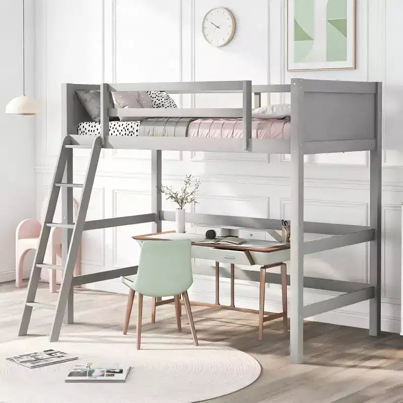 Lit mezzanine moderne en bois, une place, avec échelle inclinée